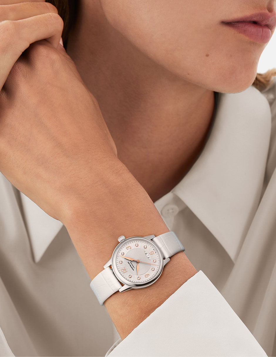 Reloj Montblanc Bohème para mujer 133305